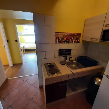 Monterooms Schoenbrunn 10 Minutes To Downtown *
