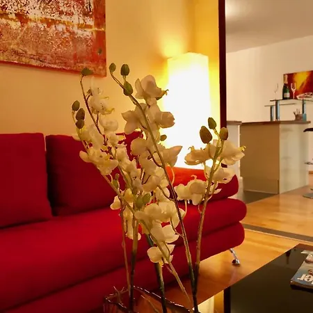 Apartment Luxurious Incl Garage And Terrace