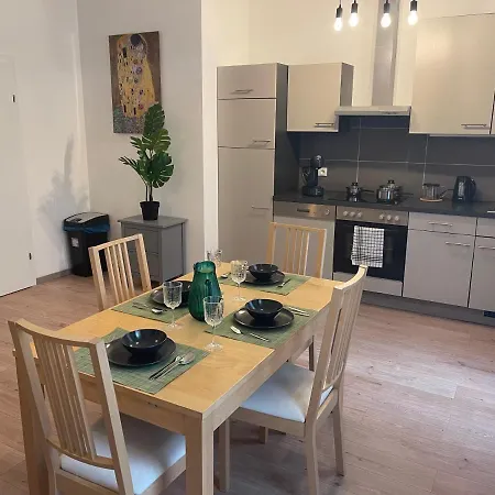 Gesamte Fuer 4 Personen 3 Apartment *