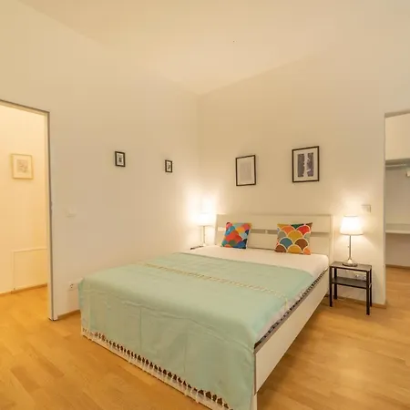 Karl I Levestate Apartment Vienna