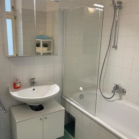 Gesamte Fuer 4 Personen 3