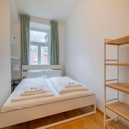 Karl I Levestate Apartment Vienna