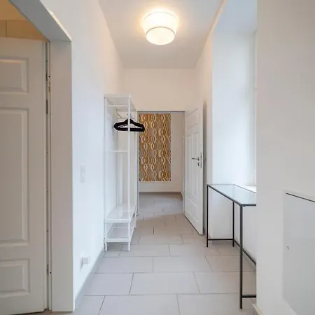 Apartment Karl I Levestate *