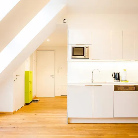 Prater Aparthotel 2*