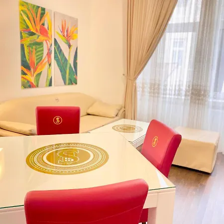 Steiner Residences Augarten Апартаменты