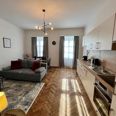 Krongasse Apartment *