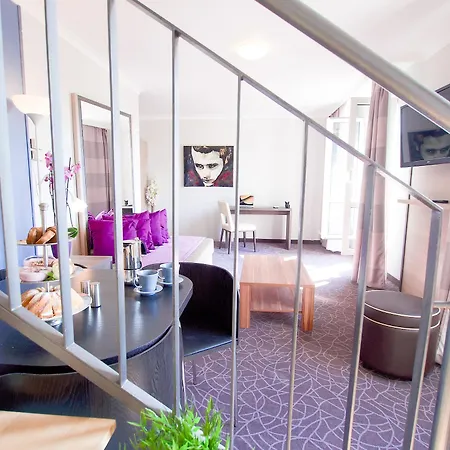 Aparthotel 24hours-apartment & Arion Cityhotel Vienna