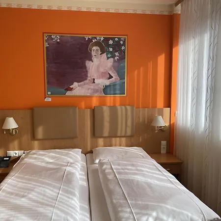 Garten- Und Kunsthotel Gabriel Hotel 3*