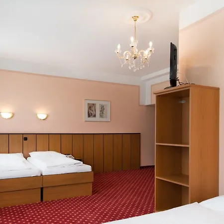Hotel Garten- Und Kunsthotel Gabriel