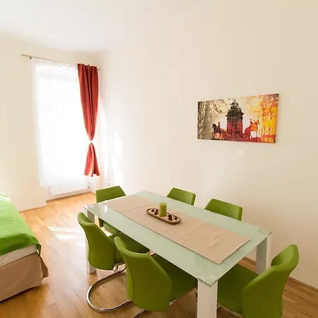 Checkvienna - Lassallestrasse Apartment Vienna