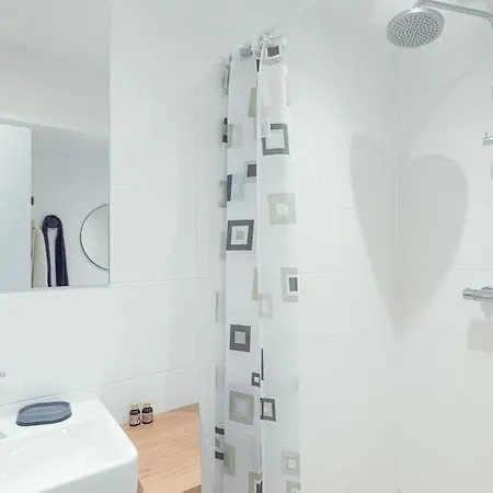 Apartment Ideal For Families & Mid-term-stays