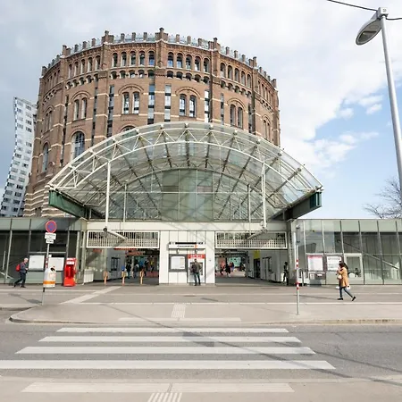 Urban Studio Gasometer By Ichbucheat * Vídeň