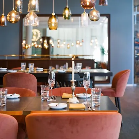 Andaz Am Belvedere, By Hyatt