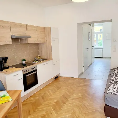 Buchengasse - Free Highspeed-internet Apartment *
