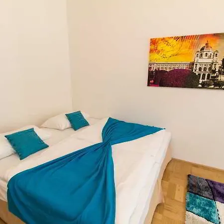 Checkvienna - Lassallestrasse Apartment Vienna