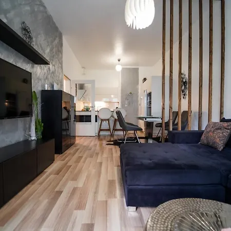 Gardenhill Apartment