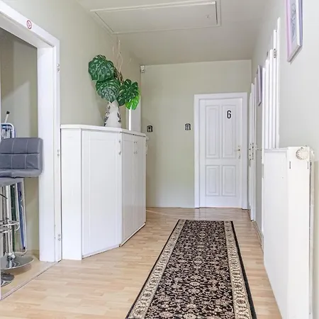 Apartment Exquisite With Free Parking - Suitable For Groups Up To 18p Vienna