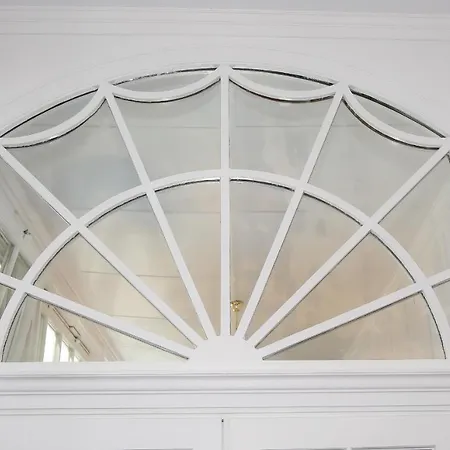 Apartment Opera *