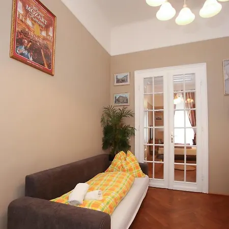 Apartment Opera
