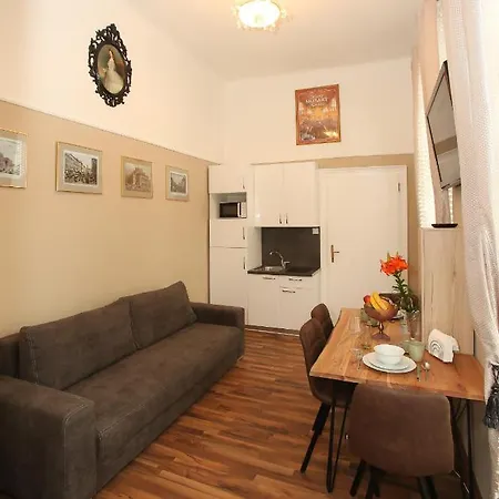 Opera Apartment Vienna