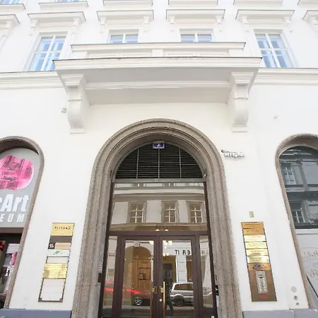 Opera Apartment Vienna