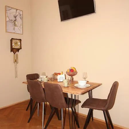 Opera Apartment Vienna