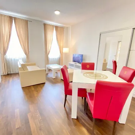 Апартаменты Steiner Residences Augarten