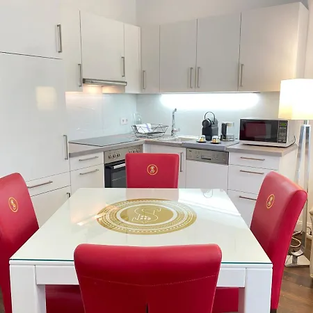 Апартаменты Steiner Residences Augarten *