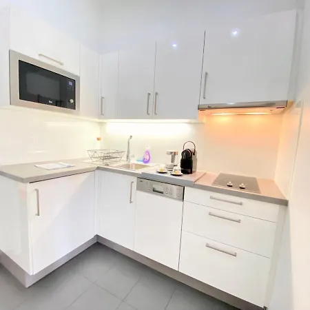 Steiner Residences Augarten Апартаменты *