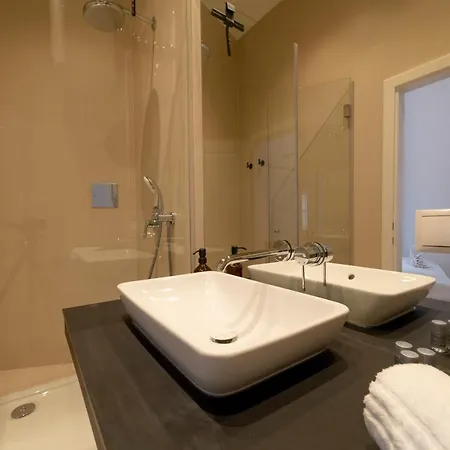 Deluxe In Beliebter Lage I Levestate Apartment *