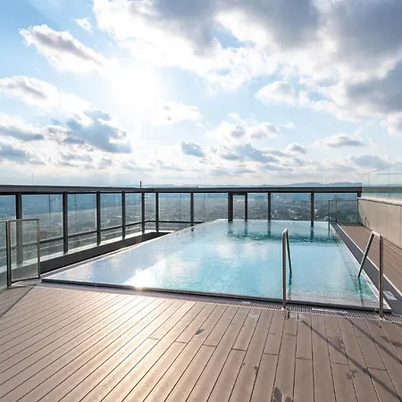 Apartment Over The Roofs Of *