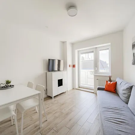 Schonbrunn Apartment Vienna