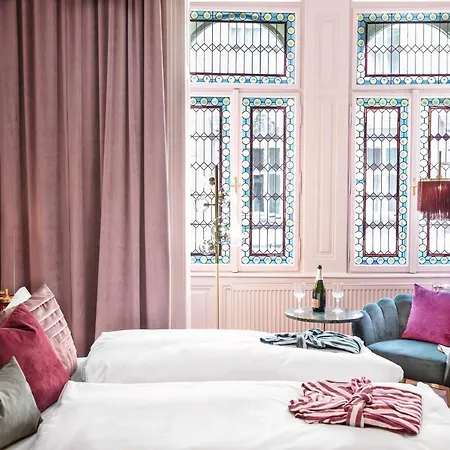 Josefine Hotell 4*