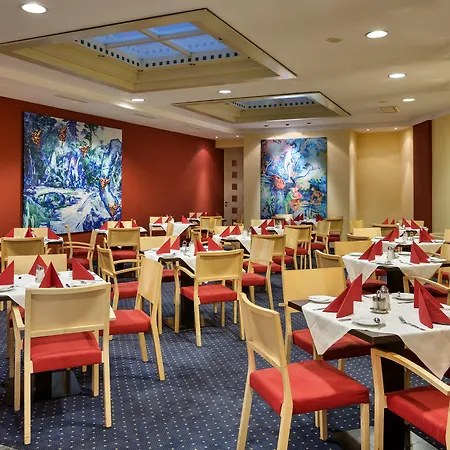 Austria Trend Ananas 4* Vídeň