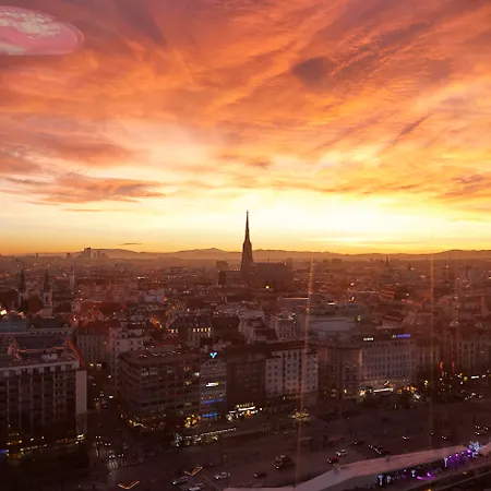 So/ Hotel Viena