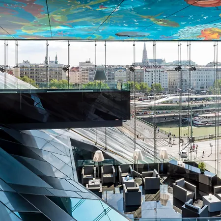 So/ Hotel Viena