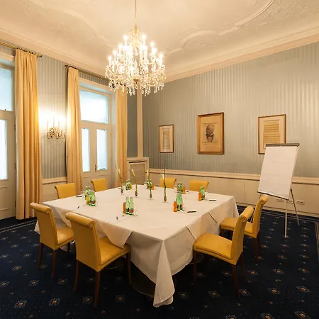 Hotel Ambassador
