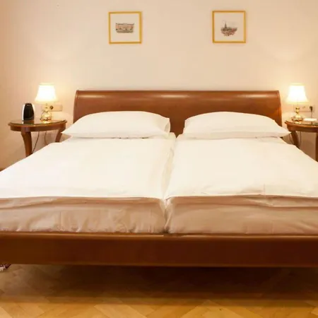 Hotel Kaiserin Elisabeth 4*