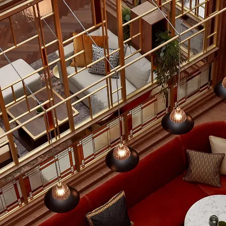 Hilton Park Hotel 5*