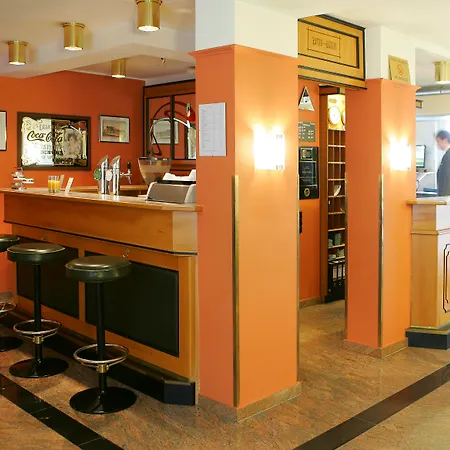 Caratart Bombolo 4* Viena