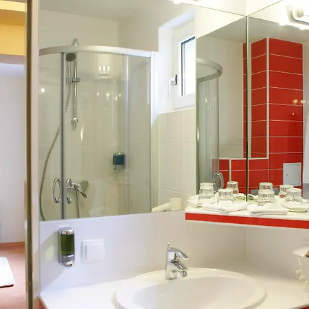 Hotel Caratart Bombolo Viena