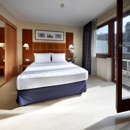 Exe Hotel 4*