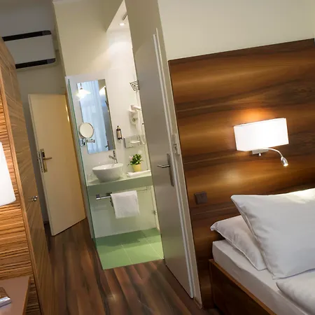 Wandl Hotel 4*