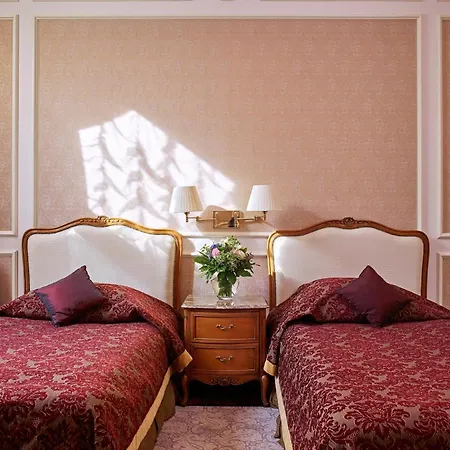 Grand Hotel 5*