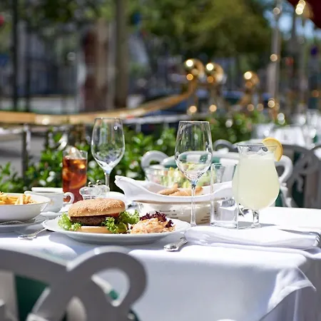 Hotel Grand 5*