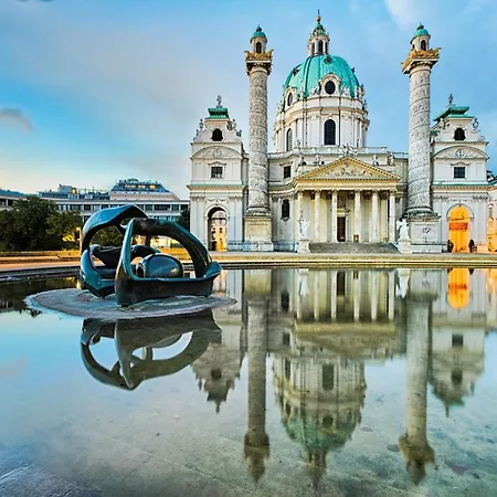 Grand Hotel 5*