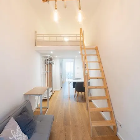 Apartment Cozy Studio, Private Garden, 8 Min To Center *