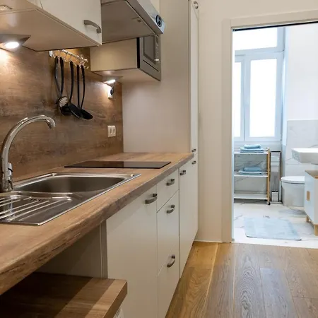 Apartment Cozy Studio, Private Garden, 8 Min To Center Vienna