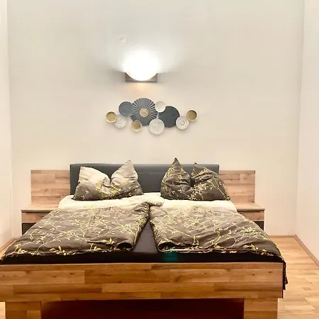 Klimatisiertes, Ruhiges Dachgeschoss Cityapartment Im Zentrum Wiens Appartement Vienne