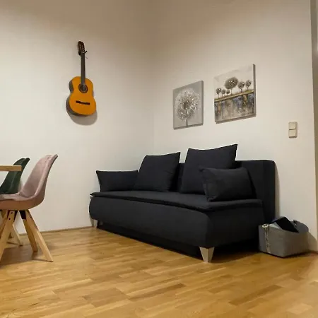 Klimatisiertes, Ruhiges Dachgeschoss Cityapartment Im Zentrum Wiens